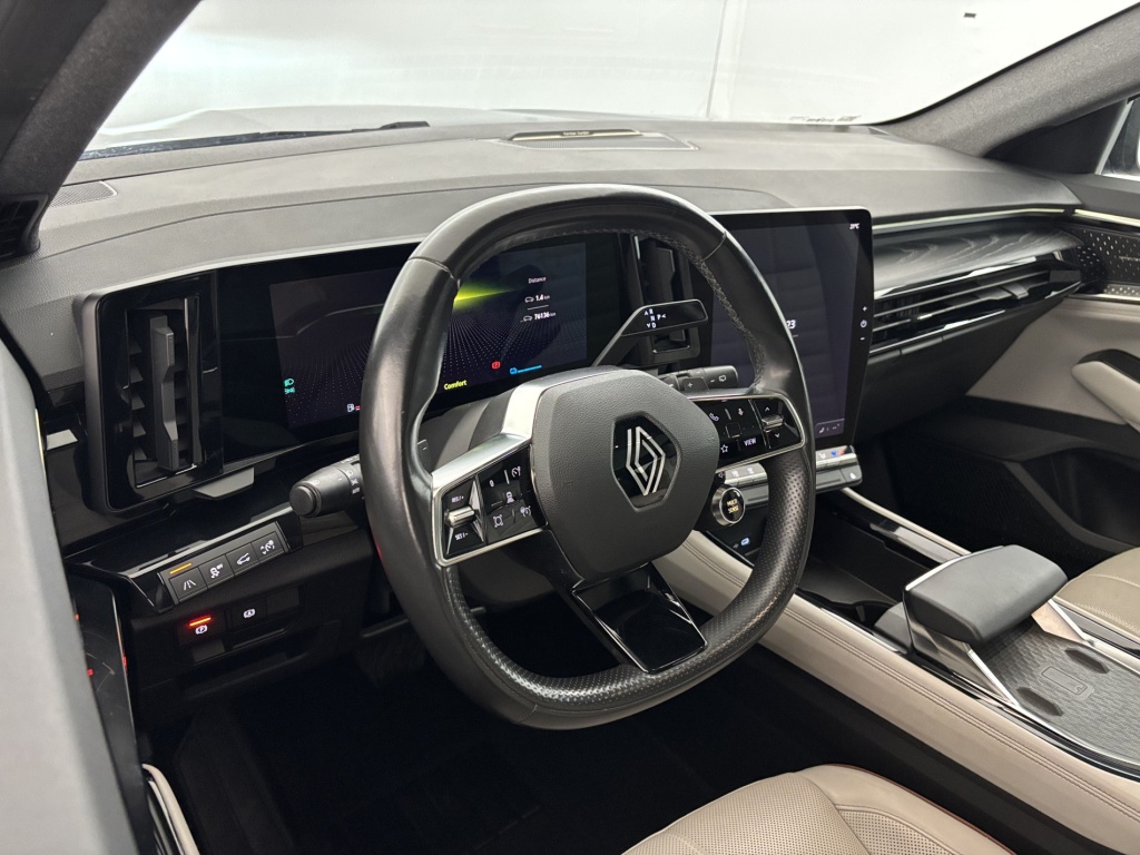 RENAULT Espace Iconic E-Tech hybrid 200 - ref: 6-2971x263924 - Photo 10