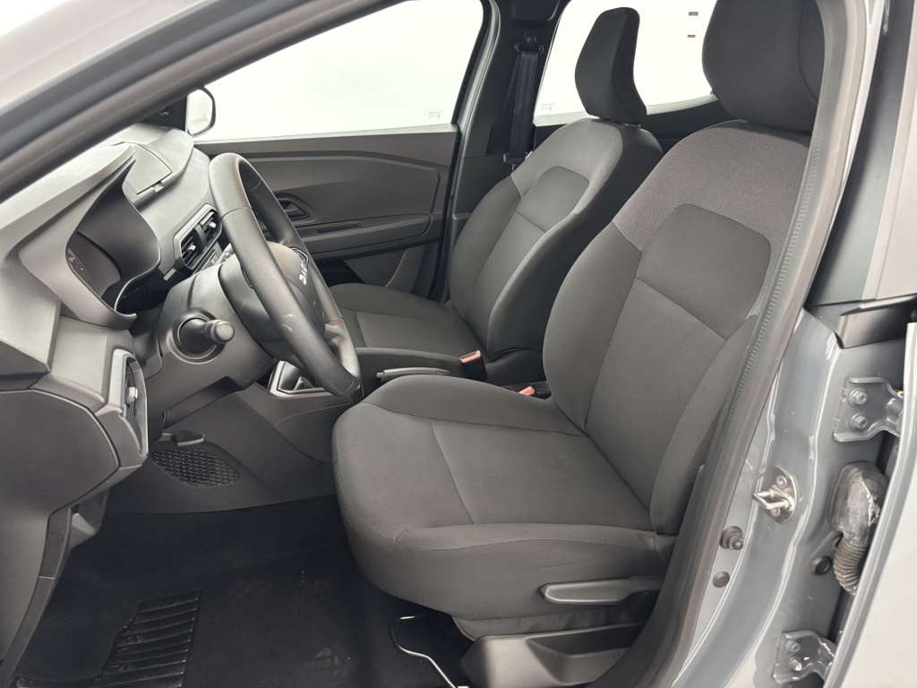 DACIA Sandero Essential SCe 65 GSR2 - ref: 6-2971x264177 - Photo 9