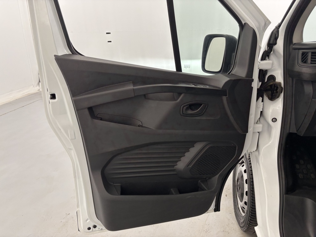 RENAULT Trafic CONFORT FGN L1H1 2800 KG BLUE DCI 110 - ref: 6-2971x264501 - Photo 11