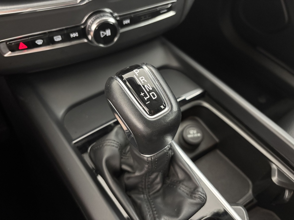 VOLVO XC60 Business Executive D4 190 ch AdBlue Geatronic 8 - ref: 6-2971x264645 - Photo 13