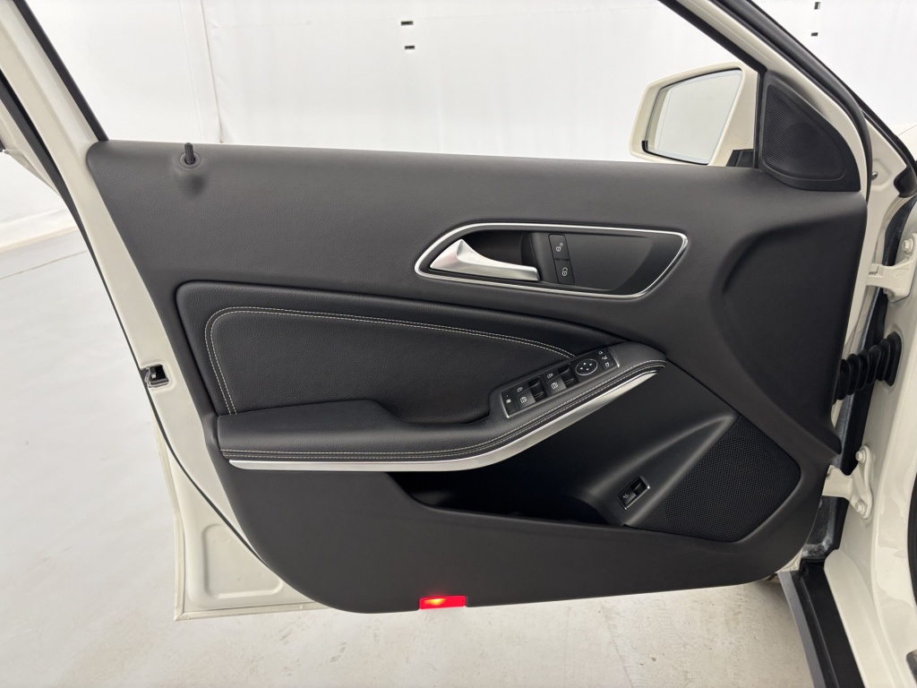 MERCEDES GLA Sensation 180 d - ref: 6-2971x264861 - Photo 11