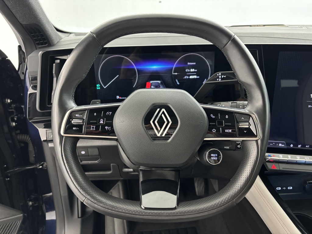 RENAULT Espace Iconic E-Tech hybrid 200 - ref: 6-2971x264863 - Photo 15