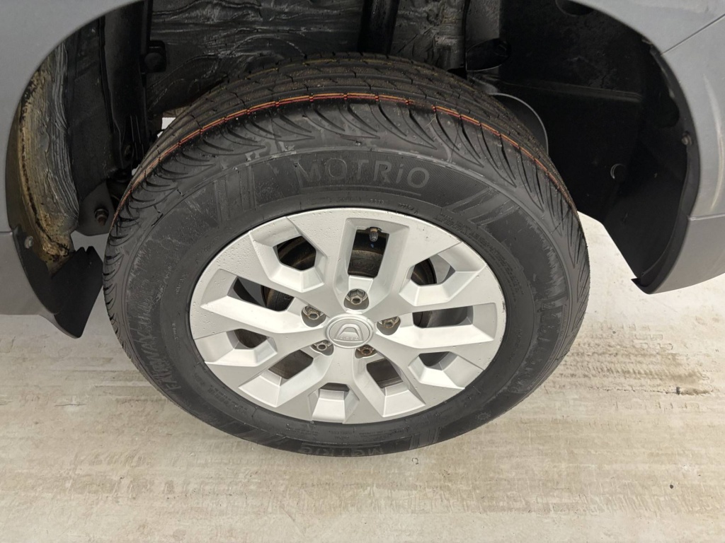 DACIA Duster Confort TCe 150 FAP 4x2 EDC - ref: 6-2971x264866 - Photo 17
