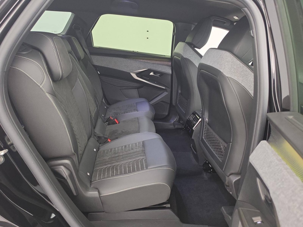 PEUGEOT 5008 GT Hybrid 145 ch e-DCS6 - ref: 6-2971x265374 - Photo 14