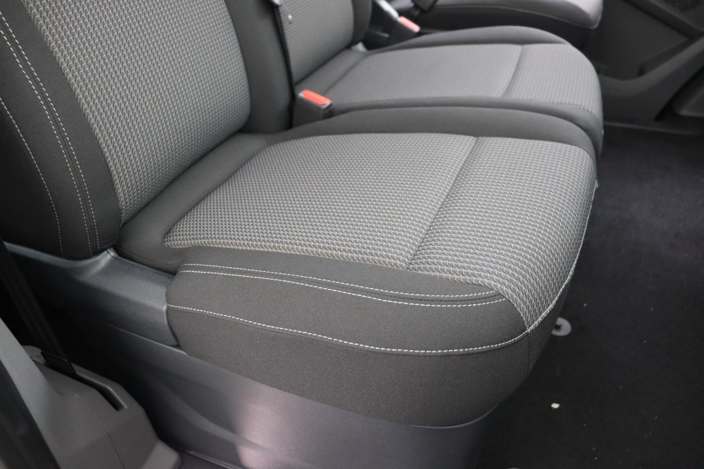 VOLKSWAGEN Transporter T7 Double cabine 3500 mm 2,0 TDI 170 hp Aut. - ref: 7-37792 - Photo 15