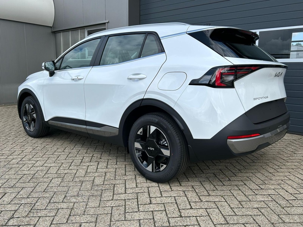 KIA Sportage Vision 1.6 Gasoline 150hp - ref: 7-43525 - Photo 3