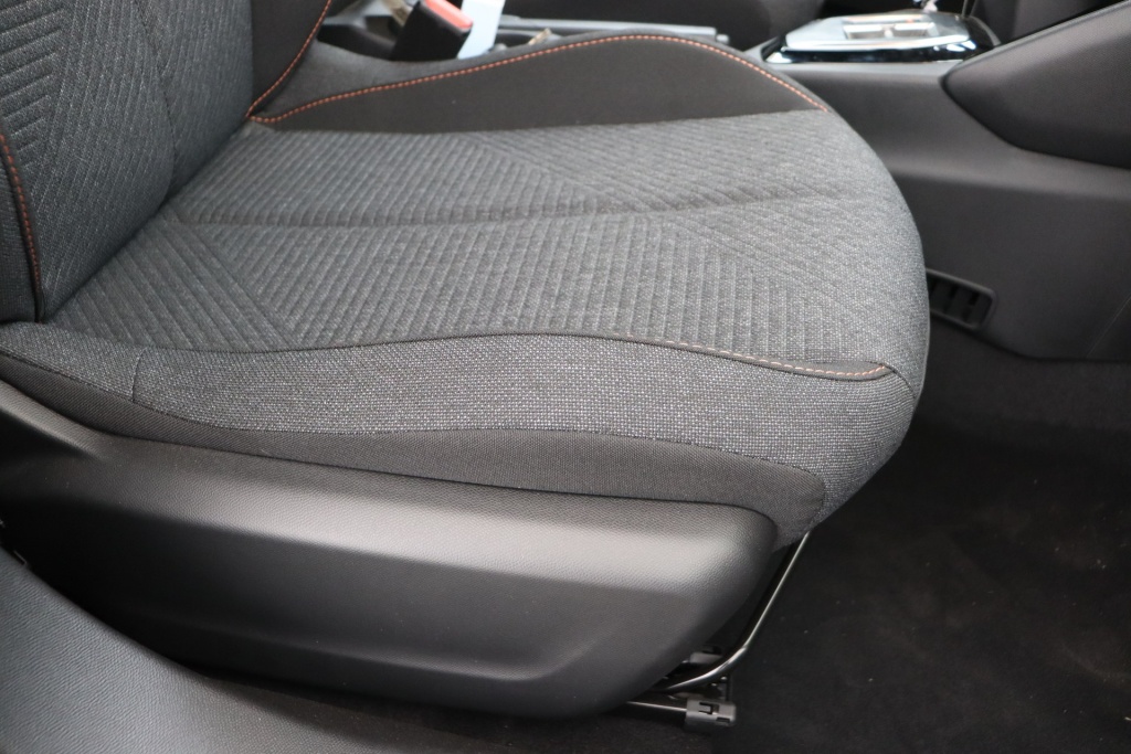 PEUGEOT 2008 Style Hybrid 145 e-DSC6    - ref: 7-46759 - Photo 15