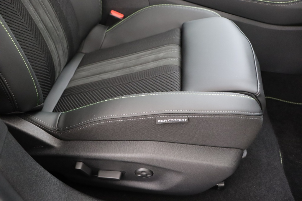 PEUGEOT 408 GT 58 kWh Electric 214 hp Auto    - ref: 7-46777 - Photo 15