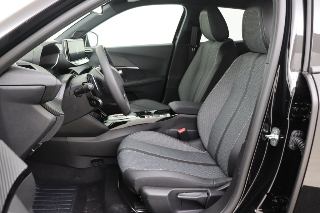 PEUGEOT 2008 Allure Hybrid 145 hp e-DSC6    - ref: 7-47732 - Photo 13