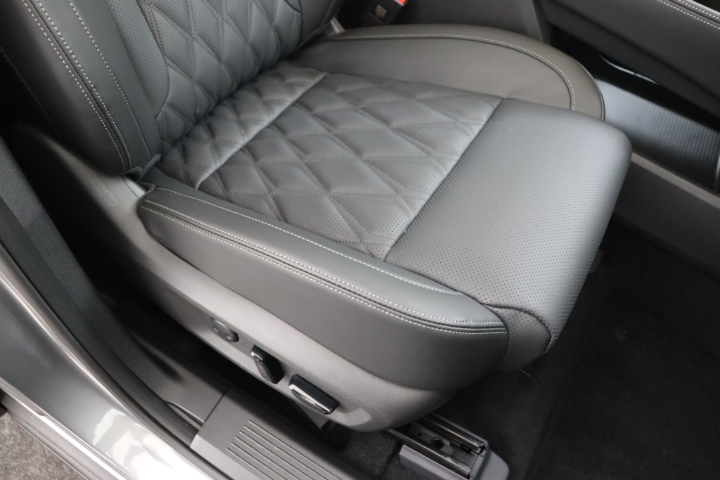 NISSAN X-Trail Tekna + Bose + Nappa + 20