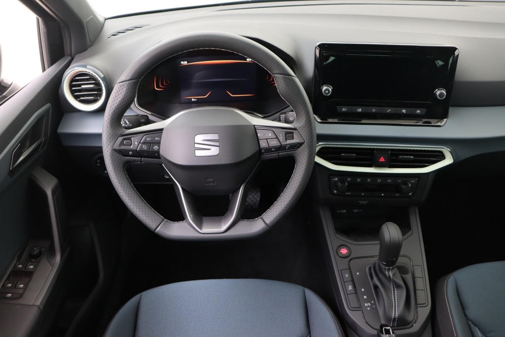 SEAT Arona Play Plus 1,0 TSI 115 hp DSG7 - ref: 7-52433 - Photo 11