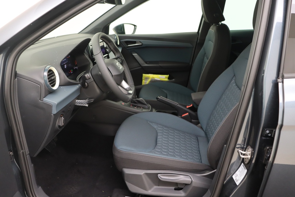 SEAT Arona Play Plus 1,0 TSI 115 hp DSG7 - ref: 7-52443 - Photo 13