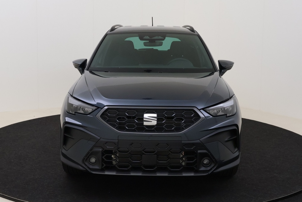 SEAT Arona Play Plus 1,0 TSI 115 hp DSG7 - ref: 7-52443 - Photo 2