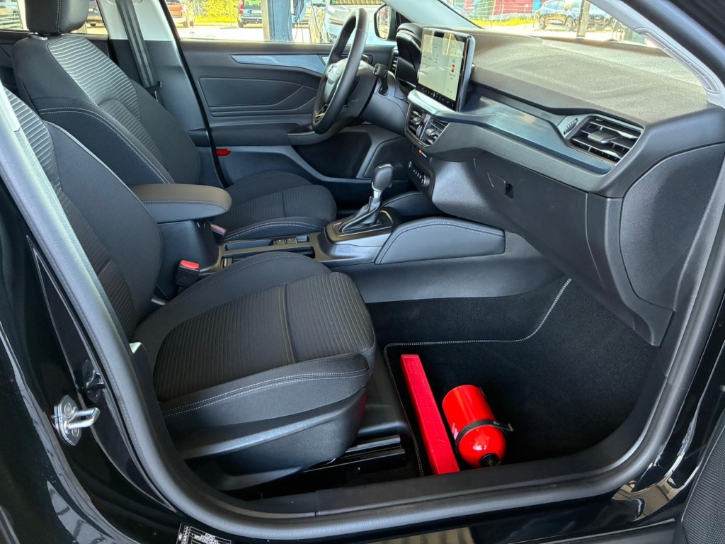 FORD Focus Active X 1.0L Hybrid (MHEV) 7-speed Automatic - ref: 7-52674 - Photo 9