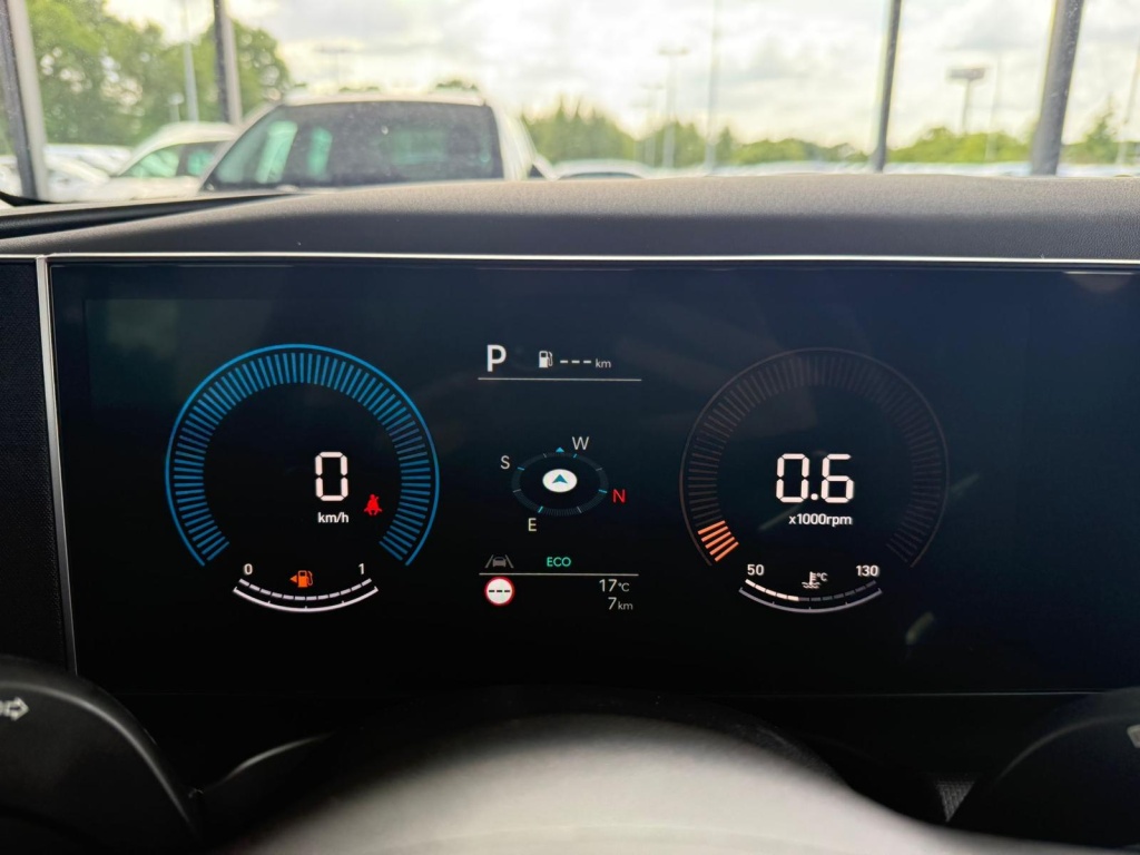 HYUNDAI Tucson E-Motion 1.6L T-GDI 48V (Mild Hybrid) 2WD - ref: 7-52752 - Photo 10