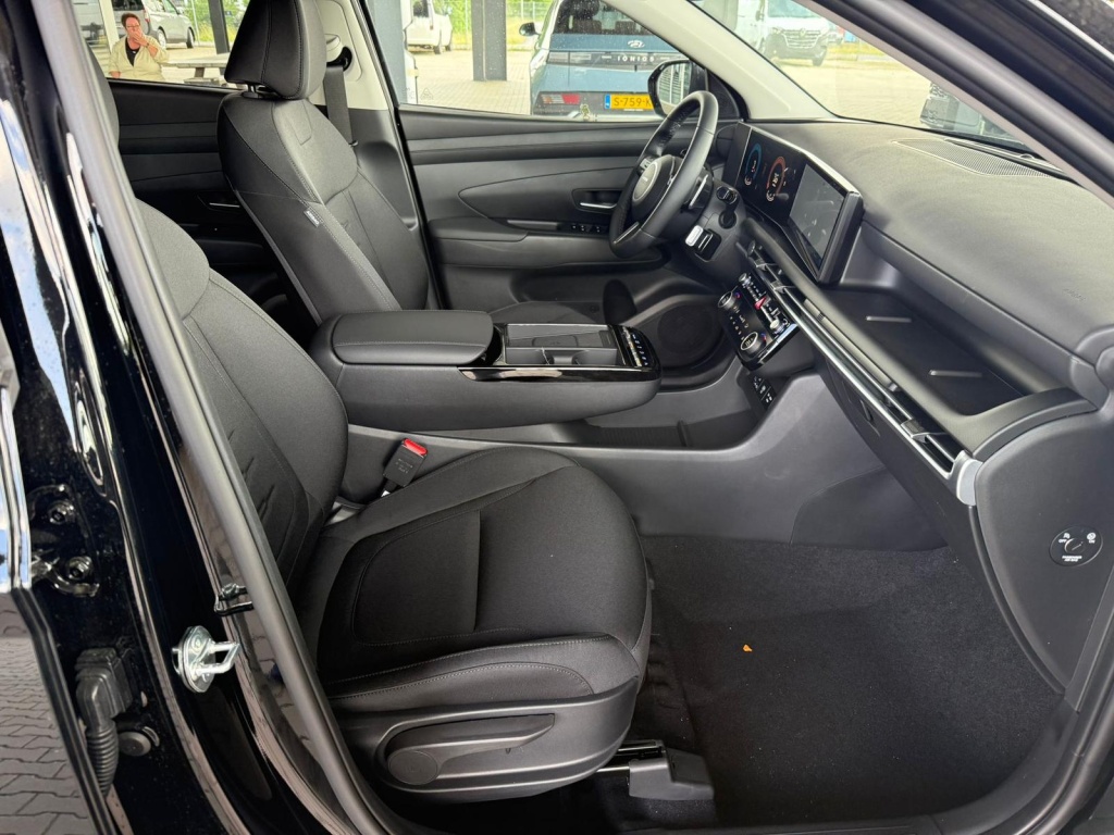 HYUNDAI Tucson E-Motion 1.6L T-GDI 48V (Mild Hybrid) 2WD - ref: 7-52752 - Photo 9
