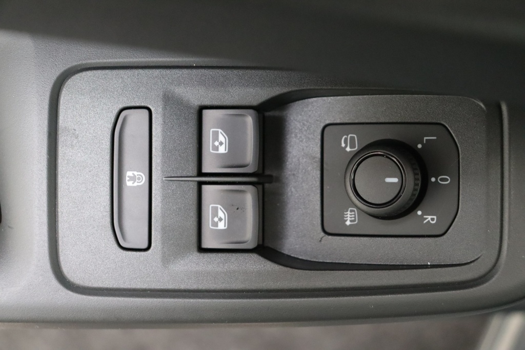 VOLKSWAGEN Caddy Maxi Style 5pl eHybrid 115 hp DSG 6 - ref: 7-52928 - Photo 17
