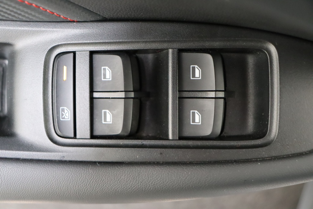 MG ZS Luxury 72 kWh 156 hp - ref: 7-54207 - Photo 17