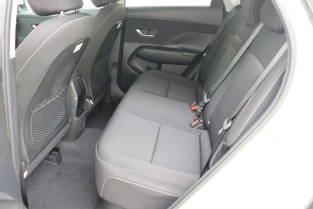 HYUNDAI Kona Feel 1.6 Gdi HEV 138 hp 6DCT - ref: 7-54428 - Photo 16