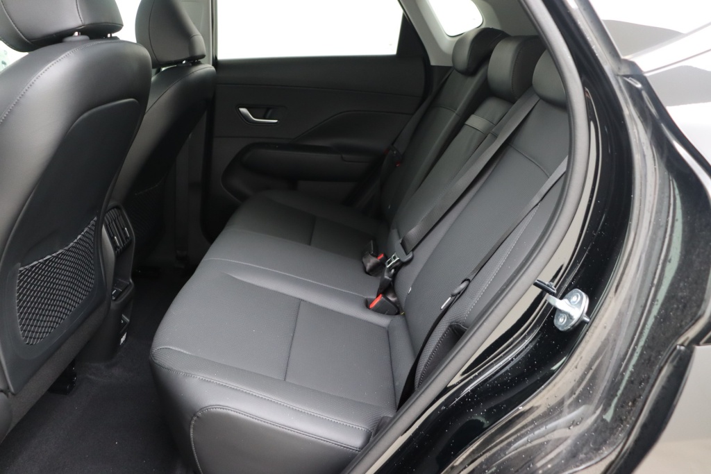 HYUNDAI Kona Shine 17