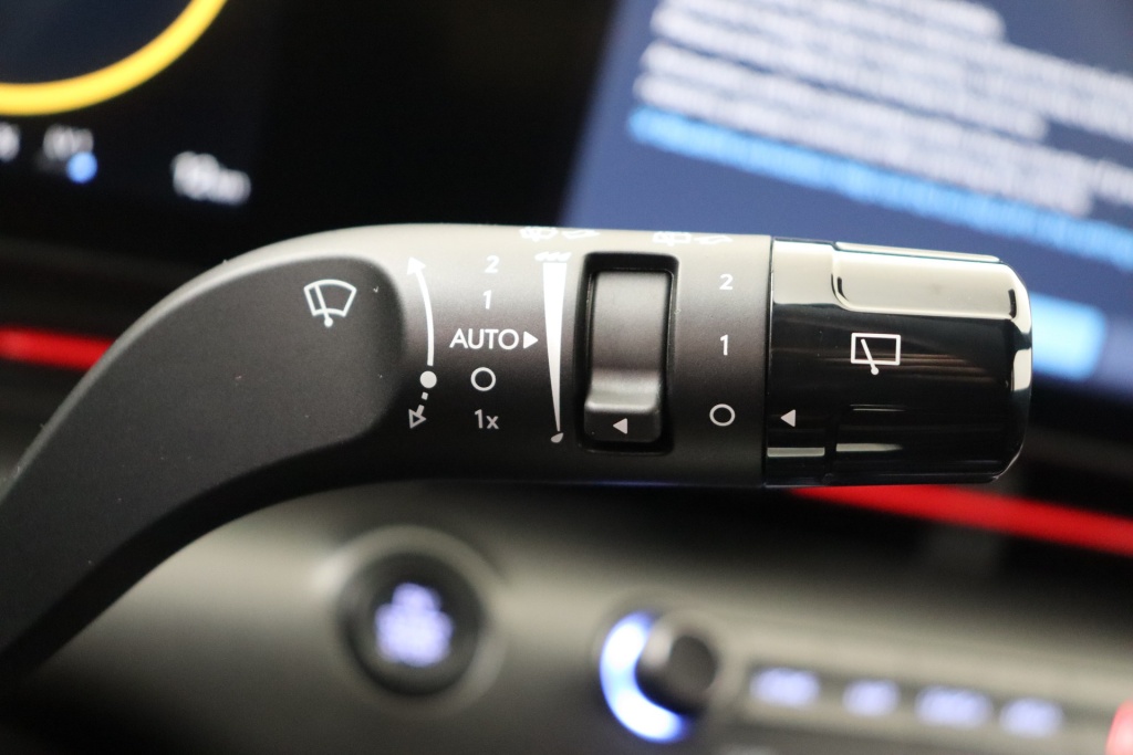 HYUNDAI Kona Shine N-line  EV 65kWh  - ref: 7-54780 - Photo 18