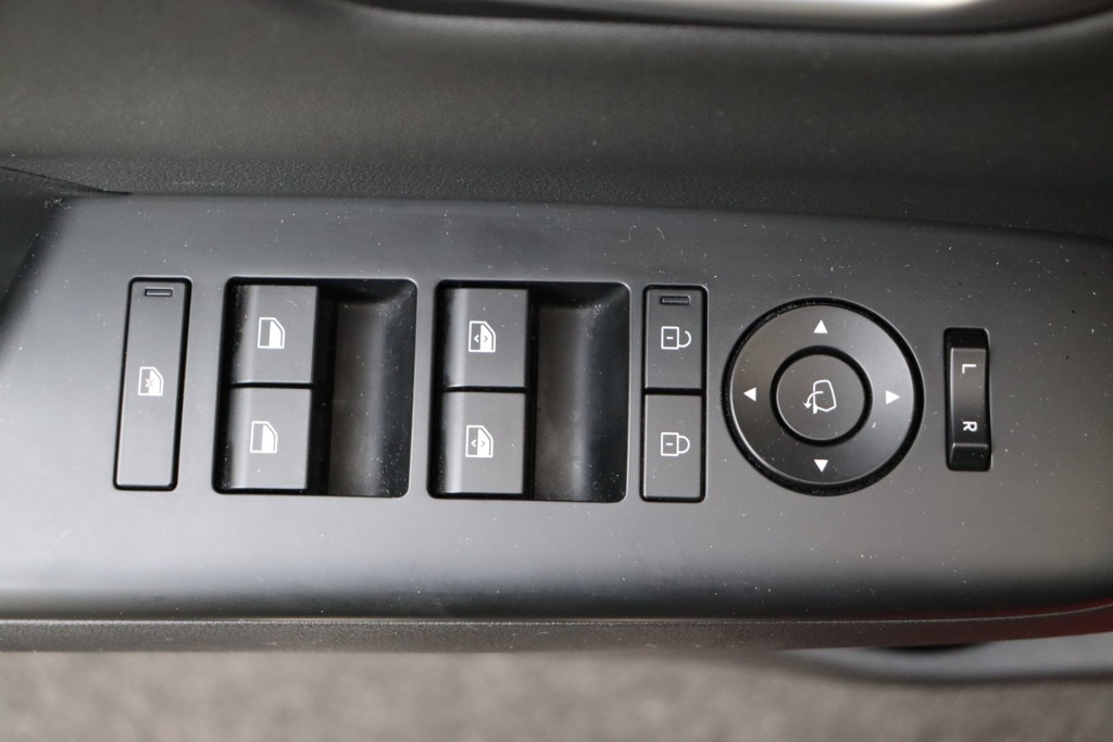 HYUNDAI Kona Shine 65kWh 214 hp - ref: 7-55059 - Photo 14