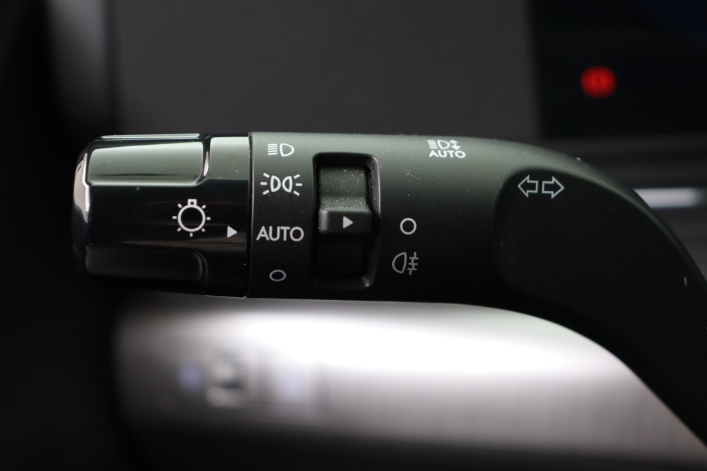 HYUNDAI Kona Feel 48kWh 152 hp - ref: 7-55068 - Photo 18