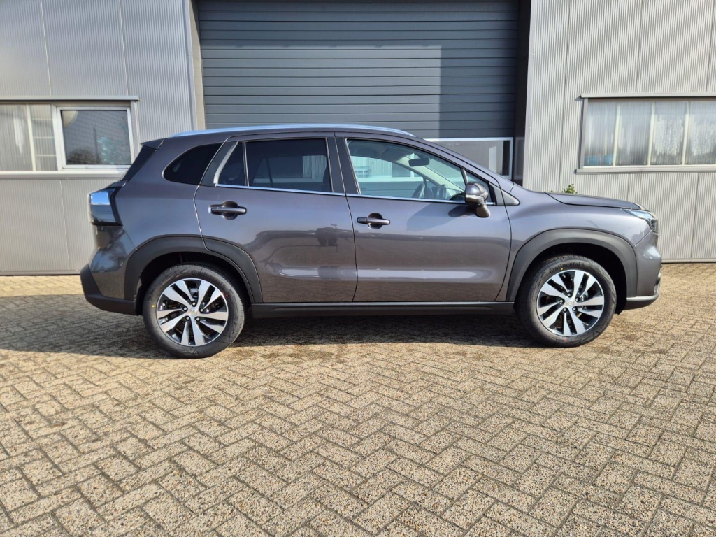 SUZUKI S-Cross Comfort+ 1.4 Gasoline 110hp 4x4 - ref: 7-56038 - Photo 6