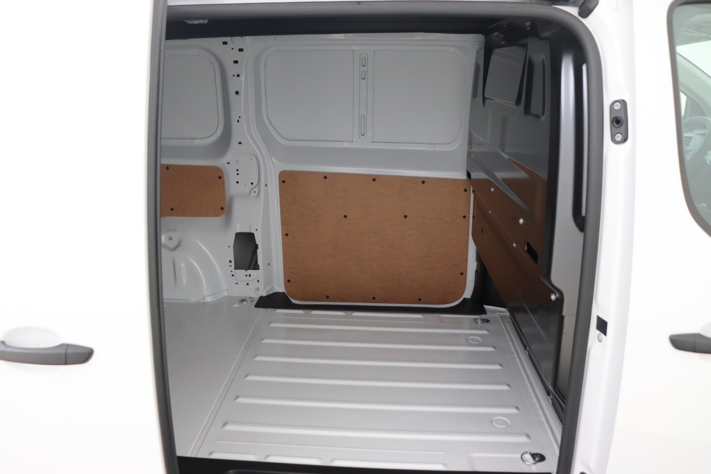 PEUGEOT Expert Long 2,0 BlueHDi 145 hp Man,6  - ref: 7-56231 - Photo 14