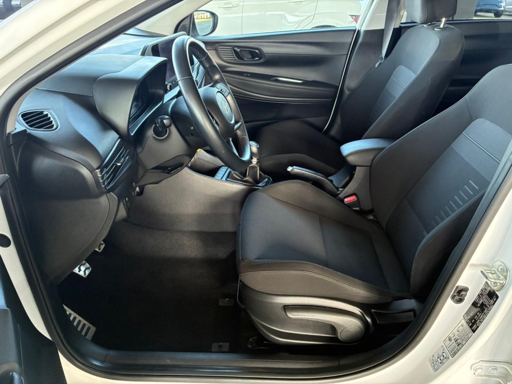 HYUNDAI Bayon Comfort 1.2 GDI 79 PS (5MT) - ref: 7-56492 - Photo 5