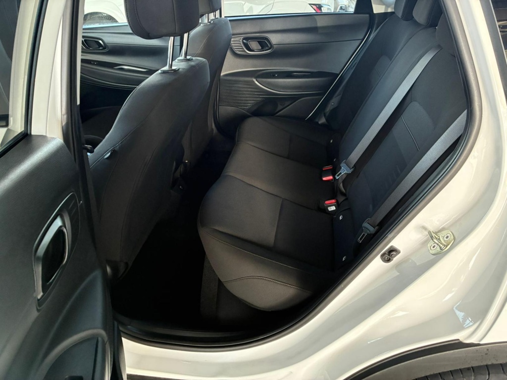 HYUNDAI Bayon Comfort 1.2 GDI 79 PS (5MT) - ref: 7-56492 - Photo 6
