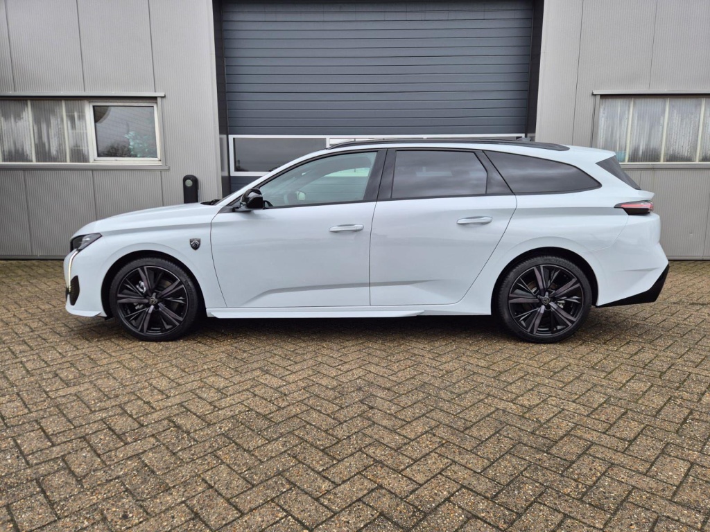 PEUGEOT 308 SW GT SW 1.2 Hybrid 144hp - ref: 7-57053 - Photo 2