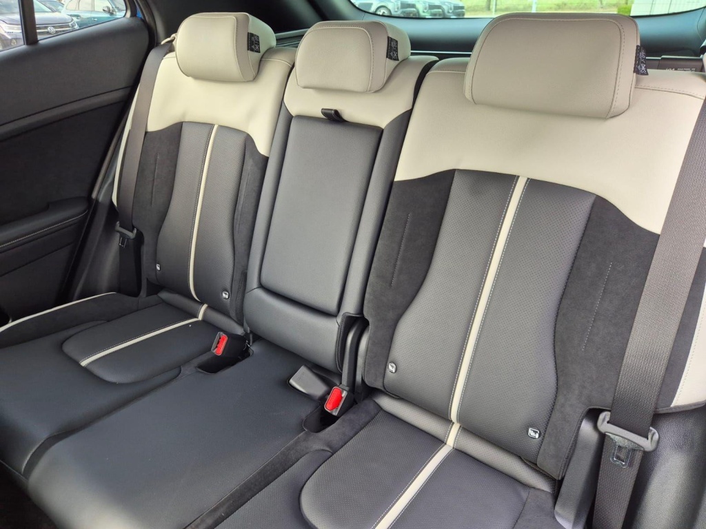 KIA Sportage 1.6 Gasoline 180hp 4x4 - ref: 7-57124 - Photo 13