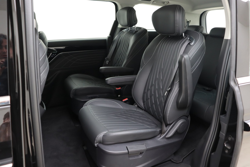 MAXUS MIFA9 Elite 7 Seater 90 AT FWD - ref: 7-57907 - Photo 13