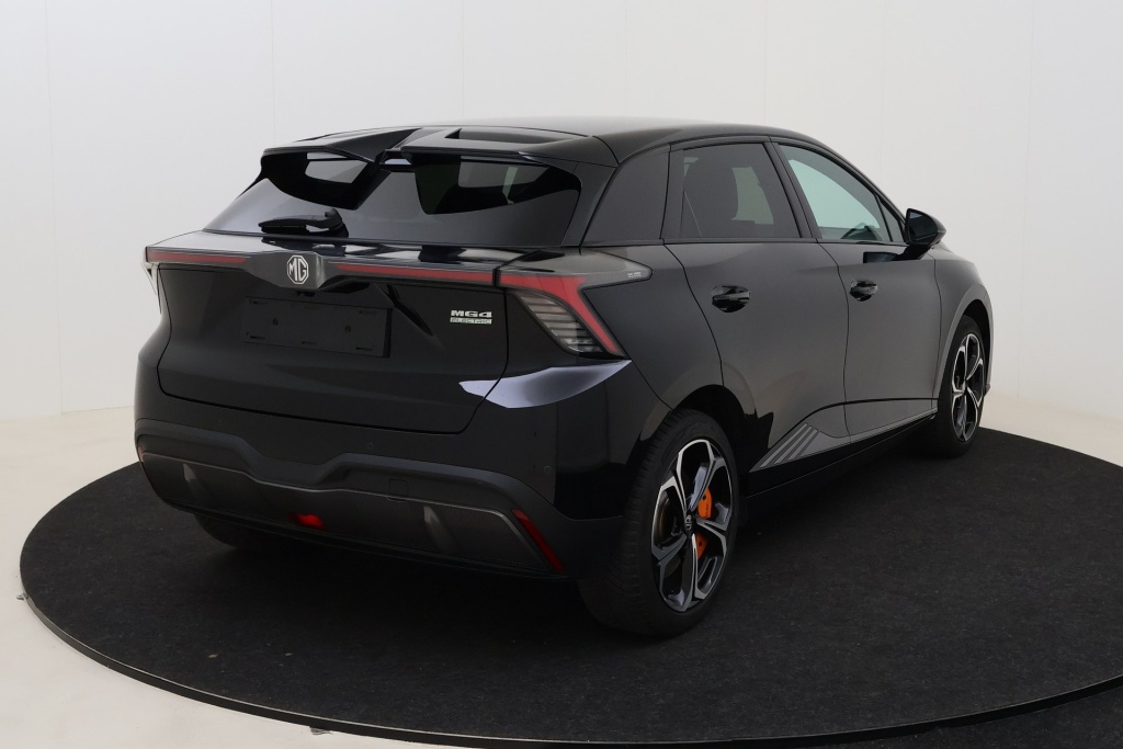 MG MG4 Luxury X-Power 64 kWh 6AT AWD - ref: 7-57912 - Photo 6