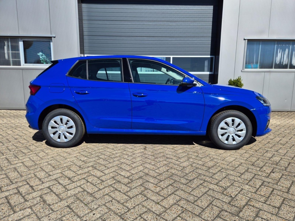 SKODA Fabia 1.0 Gasoline 95hp - ref: 7-58788 - Photo 6