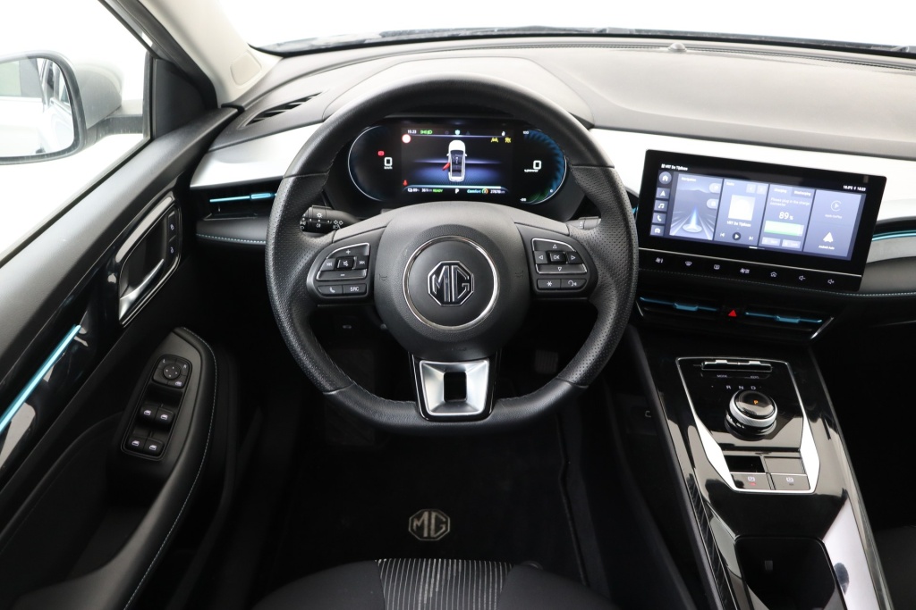 MG MG5 Comfort 61 kWh 156 hp - ref: 7-59161 - Photo 11