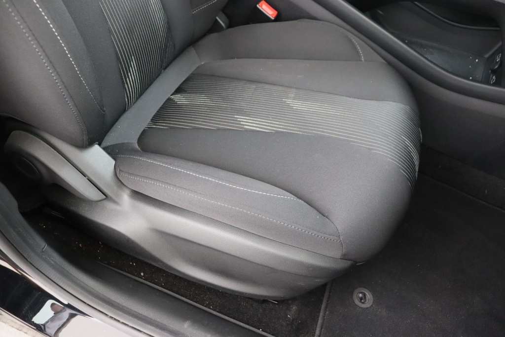 MG MG5 Comfort 61 kWh 156 hp - ref: 7-59168 - Photo 16