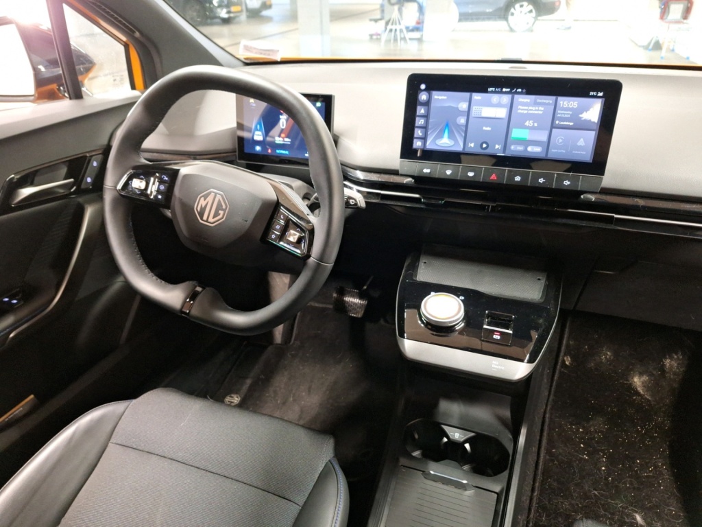 MG MG4 Luxury 64 kWh 204 hp - ref: 7-59460 - Photo 14