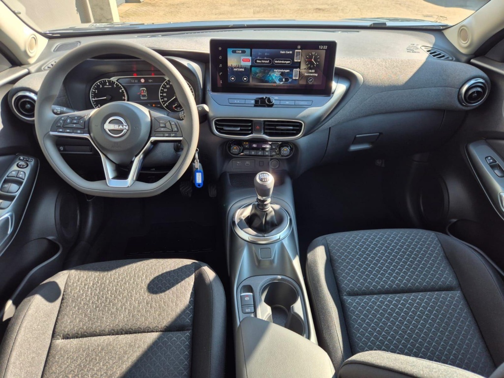 NISSAN Juke 1.0 Gasoline 114hp - ref: 7-59824 - Photo 10