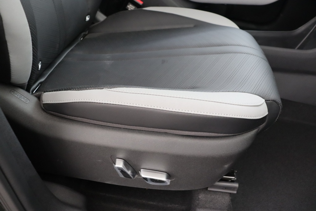 BYD Dolphin Surf Comfort 43,2 kWh 156 hp - ref: 7-59878 - Photo 15