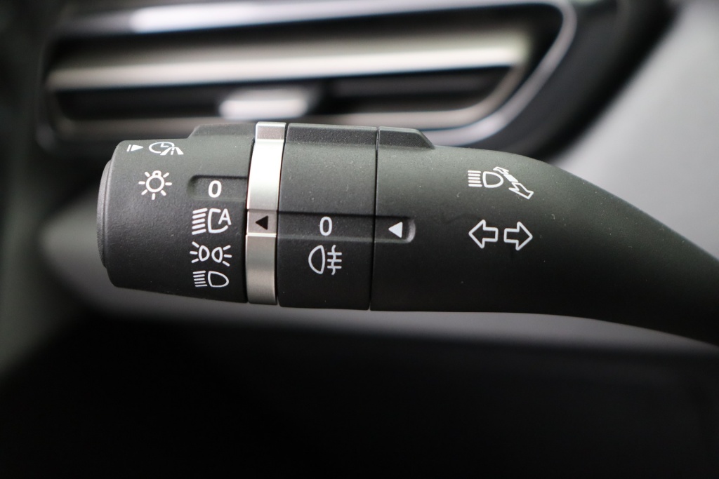 BYD Dolphin Surf Comfort 43,2 kWh 156 hp - ref: 7-59878 - Photo 18