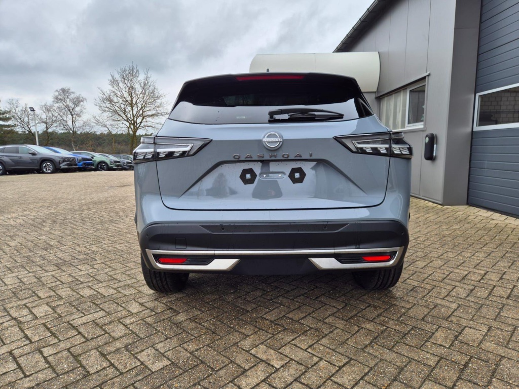 NISSAN Qashqai 1.3 Gasoline 158hp - ref: 7-60010 - Photo 4