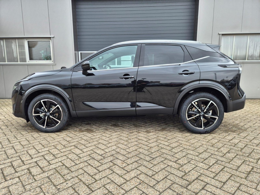 NISSAN Qashqai 1.3 Gasoline 158hp - ref: 7-60015 - Photo 2