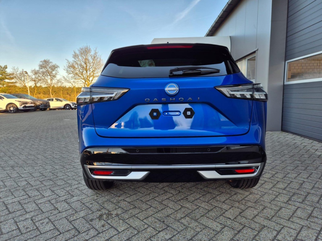 NISSAN Qashqai 1.3 Gasoline 158hp - ref: 7-60027 - Photo 4