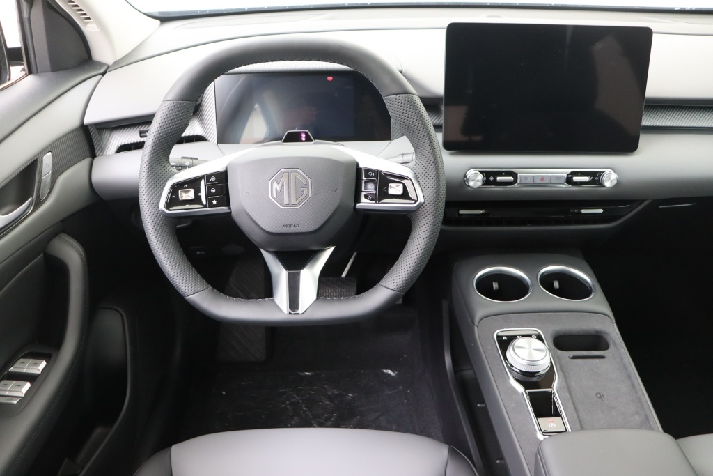 MG MGS5 Luxury 64 kwh 231 hp - ref: 7-60690 - Photo 11