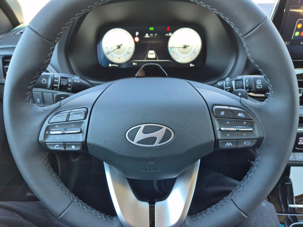 HYUNDAI i30 1.6 Gasoline 150hp - ref: 7-60717 - Photo 15