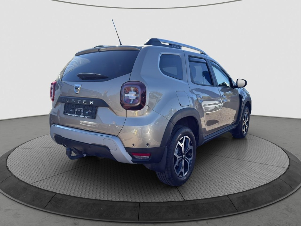 DACIA Duster Prestige 1.3 Gasoline 131hp 4WD - ref: 7-60757 - Photo 4
