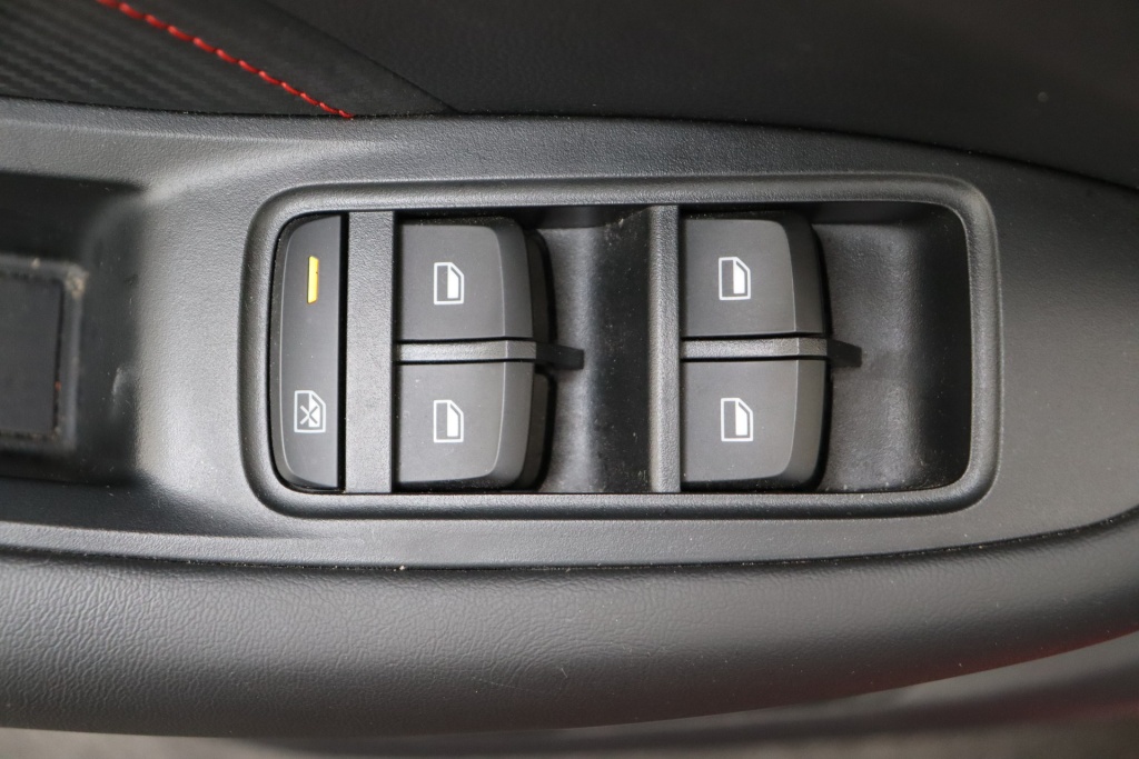MG ZS Luxury  72 kWh FWD 156 hp - ref: 7-60930 - Photo 17