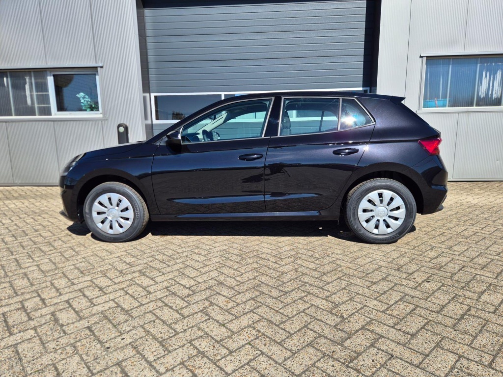 SKODA Fabia 1.0 Gasoline 95hp - ref: 7-60959 - Photo 2